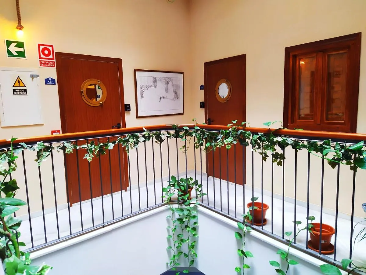 Hostal Casa Nautilus Cádiz