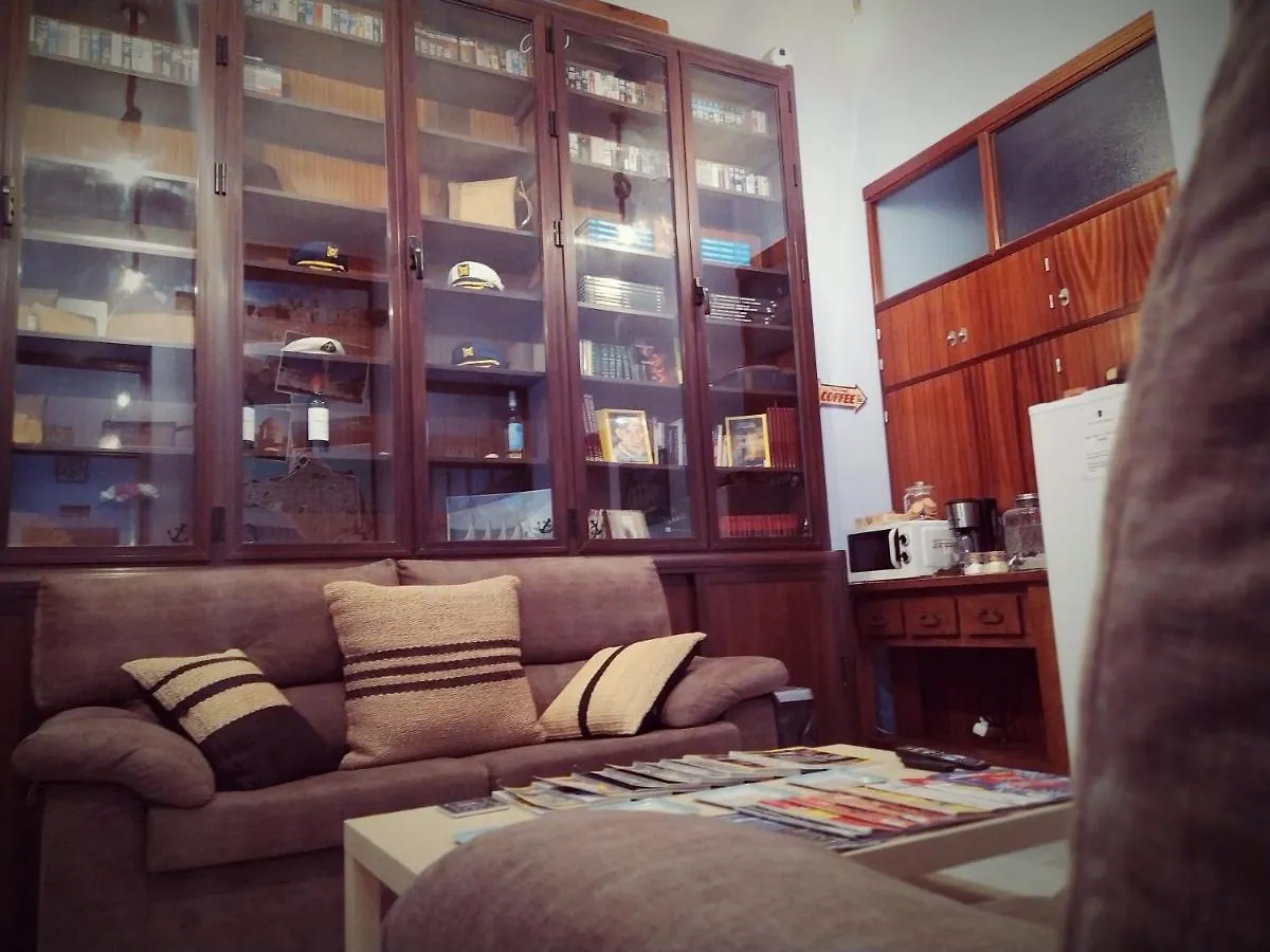 Hostal Casa Nautilus Cádiz Pensión